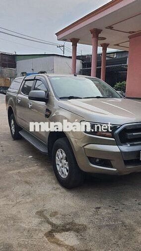 Ford Ranger XLS 2.2 2015 Vàng cát