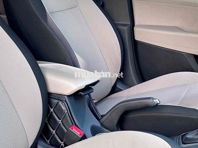 Hyundai Accent 2021 1.4AT 40.000 km Trắng