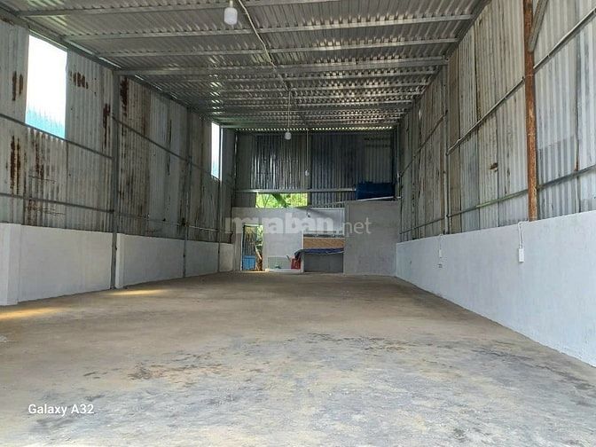 Cho thuê nhà MT tiện KD gần Ngã 4 Đinh Đức Thiện – Tỉnh lộ 835, BChánh