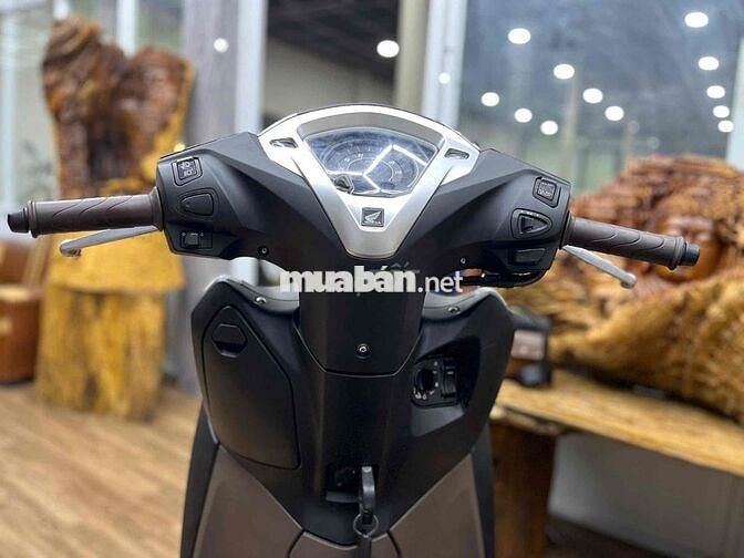 Honda Lead 125Fi 2val 2018 chính chủ bstp