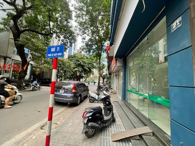 Cho thuê cửa hàng mặt phố 21 Lê Quý Đôn, phường Hai Bà Trưng, Hà Nội. 