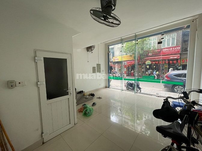 Cho thuê cửa hàng mặt phố 21 Lê Quý Đôn, phường Hai Bà Trưng, Hà Nội. 
