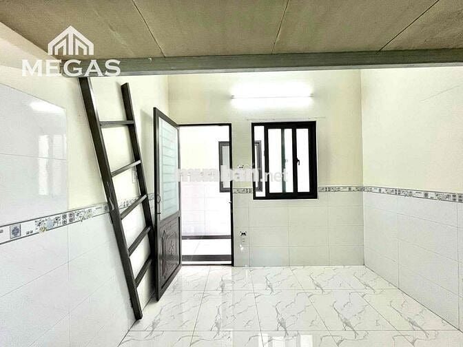 Ngay Tô Ký - Cvpm Quang Trung - Có Thang Máy, Sẵn Máy Lạnh - Giá Tốt