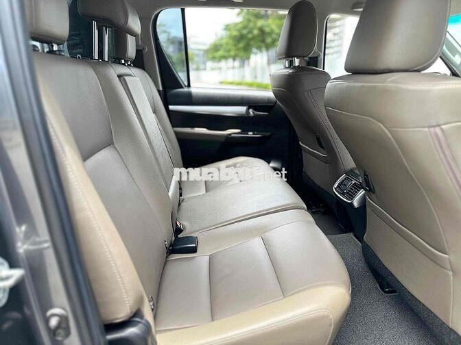 Toyota Hilux 2016 3.0AT 4WD 70000 km 1 Chủ