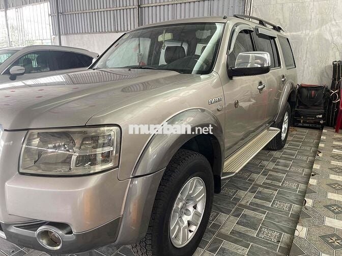 Ford Everest 2008 Bạc