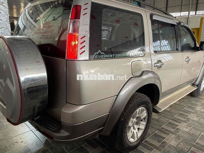 Ford Everest 2008 Bạc