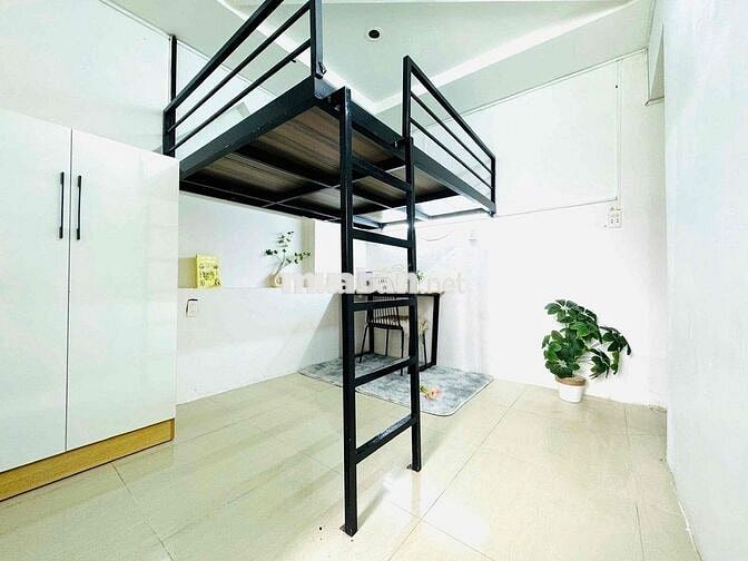 DUPLEX CỬA SỔ TRỜI FULL NỘI THẤT GẦN CẦU CHỮ Y - GẦN Q1 Q10