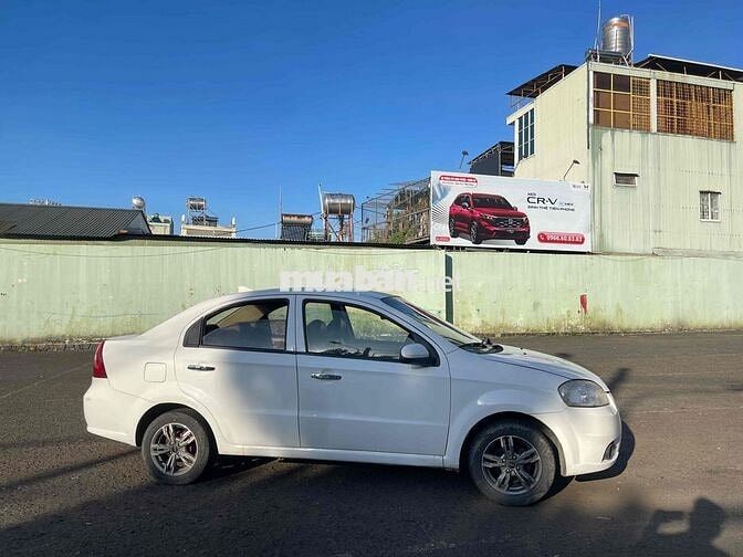 Chevrolet Gentra 2008 Trắng Số sàn