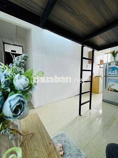 DUPLEX CỬA SỔ TRỜI FULL NỘI THẤT GẦN CẦU CHỮ Y - GẦN Q1 Q10