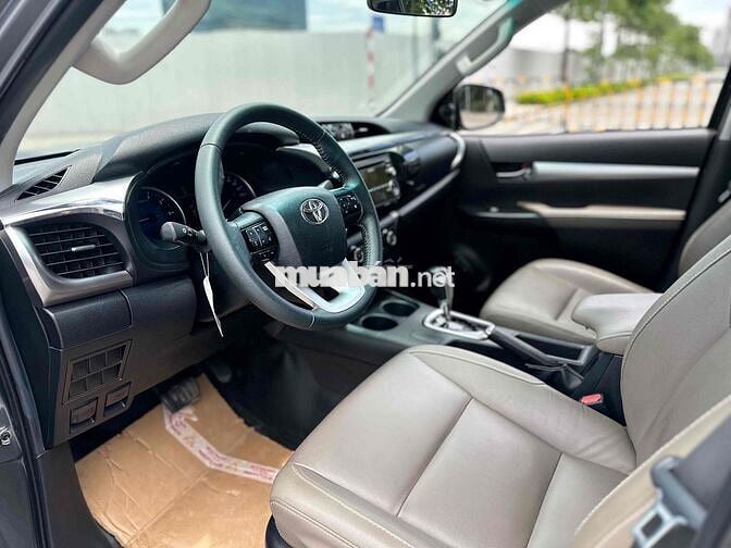 Toyota Hilux 2016 3.0AT 4WD 70000 km 1 Chủ