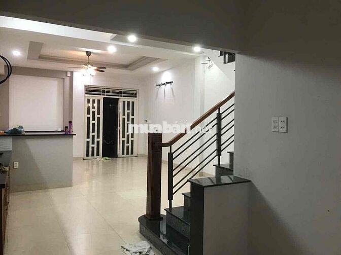 NHÀ NGUYÊN CĂN Q3 – 5PN – HXH 🔥 👉 Vừa ở vừa tiện khai thác dòng tiền P