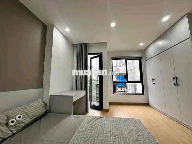 Phòng 40m2, ban công, cửa sổ lớn ngay Bùi Đình Tuý, Bình Thạnh gần Q1