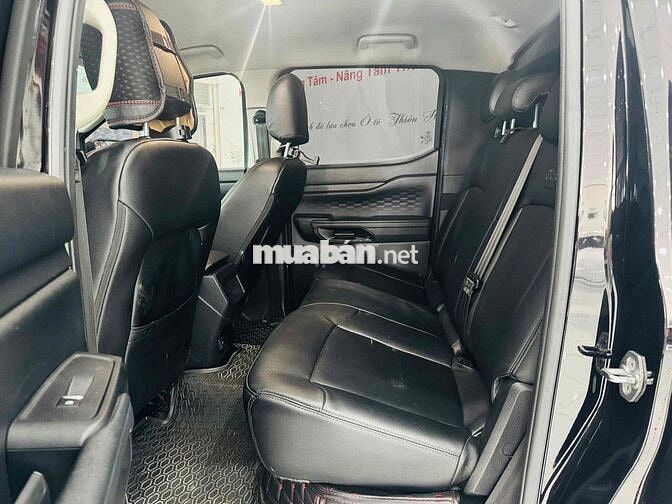 Ford Ranger XLS 4x2AT 2022 Đen