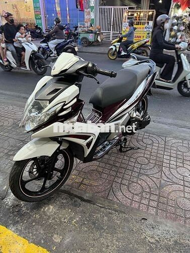 Yamaha Nouvo 5 Trắng Đỏ BSTP