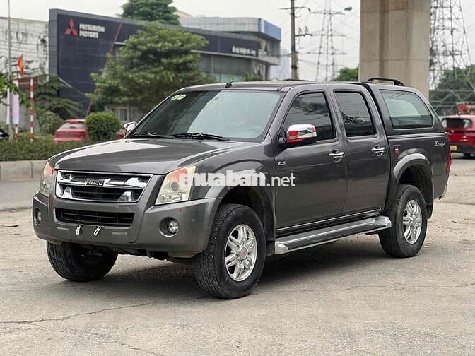 Isuzu D-Max 2011 Xám