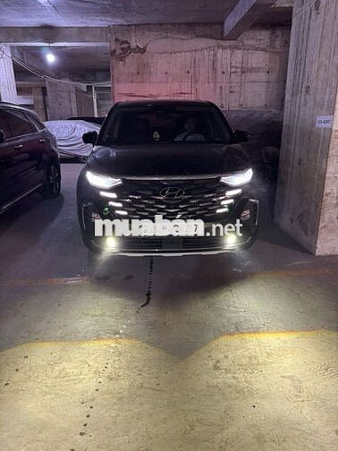 Hyundai Custin 2.0 Turbo Đen