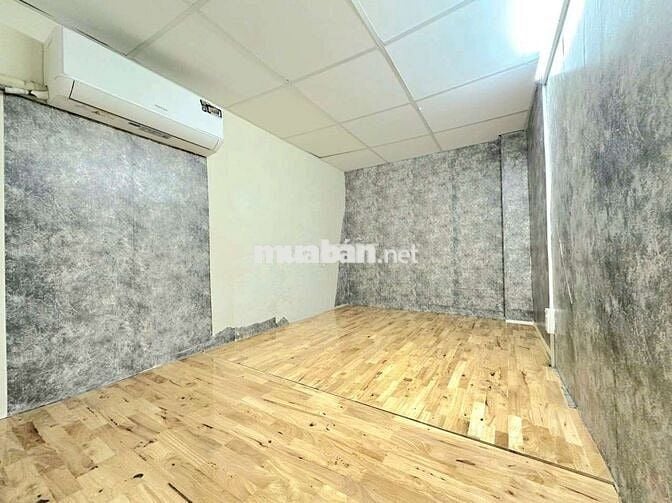 Phòng Trọ Đẹp Sẵn Máy Lạnh 3tr2 Ở Ngay Có Thang Máy - Khu Tên Lửa 📍