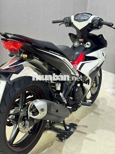 Yamaha Exciter 150 Trắng Đen Đỏ