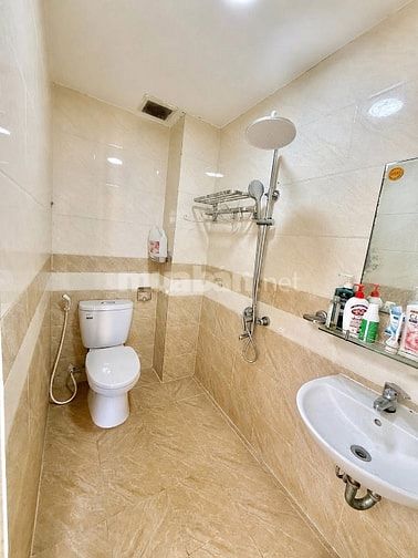 FLASH SALE ƯU ĐÃI SẬP SÀN , NHÀ QUẬN 1 KHU VỰC DÂN TRÍ CAO , CHỈ 2 TỶ3