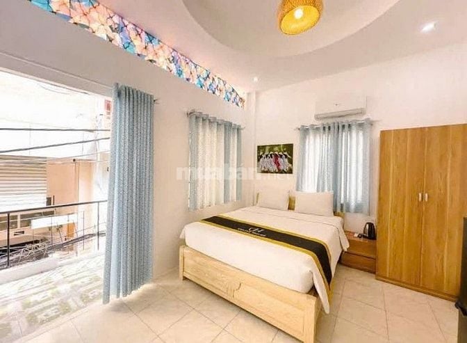 CUNG ĐƯỜNG KHÁCH SẠN QUẬN 1 HĐT 155TR/TH HẦM 5 TẦNG