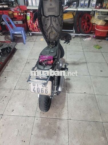 Honda Chaly màu Xám
