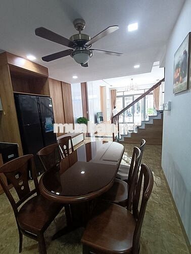 Bán nhà gần biển Nguyễn Tất Thành giá chỉ 7,6 tỷ 
