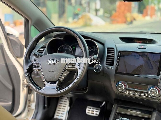 Kia Cerato 2017 2.0G AT 90000 km full hãng
