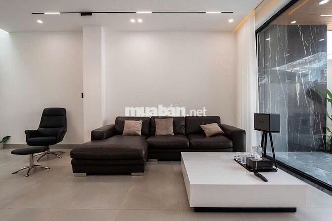 Bán nhà đầy đủ công năng , phù hợp cho gia đình