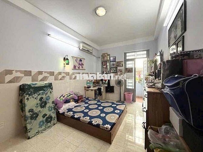 Chủ đang ngộp nên cần bán gấp giảm 2Tỷ HXH  ngay khu Phan Xích Long PN