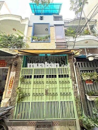 Chủ đang ngộp nên cần bán gấp giảm 2Tỷ HXH  ngay khu Phan Xích Long PN