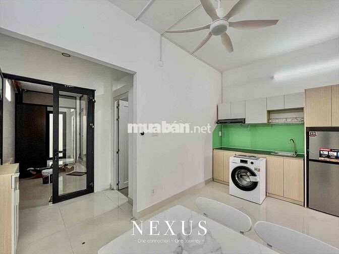 CĂN HỘ 2 PHÒNG NGỦ BAN CÔNG RỘNG 40m2 NGAY CỘNG HOÀ - ÂU CƠ