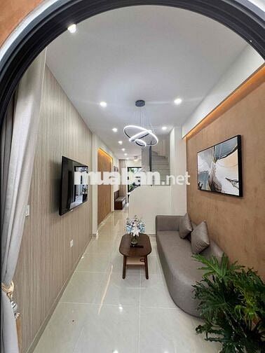 Nhà Mặt Tiền Hẻm Xe Hơi Đoàn Thị Điểm