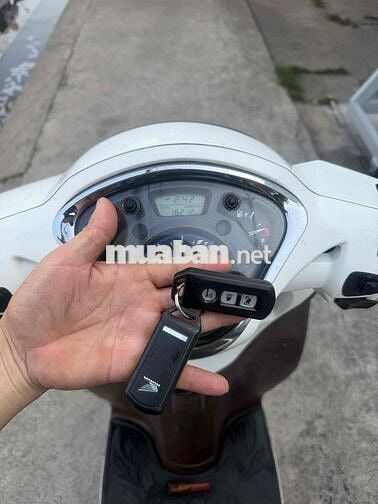 Honda SH Mode 2019 Trắng