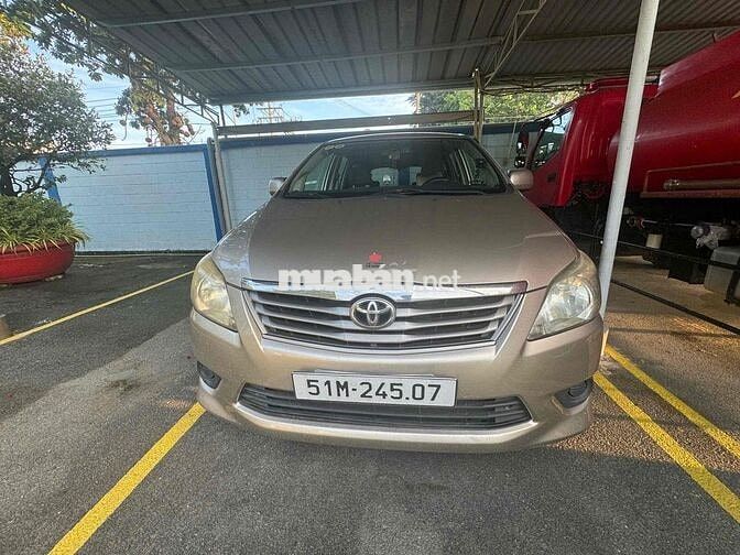 Toyota Innova 2013 Bản E 450.000 km