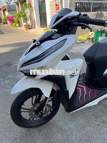 Honda Vario 150 Trắng đen