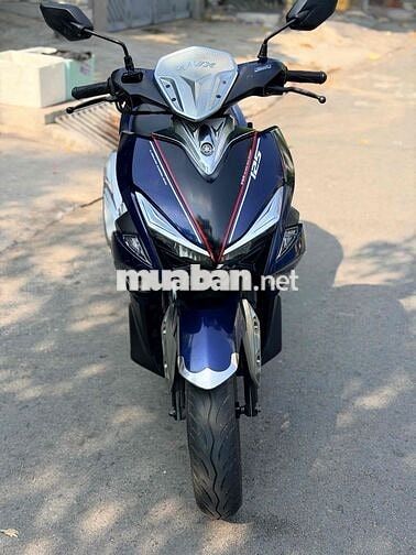 Yamaha NVX 2017 Xanh đen