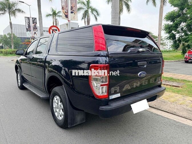 Ford Ranger XLS 2020 Xanh đen