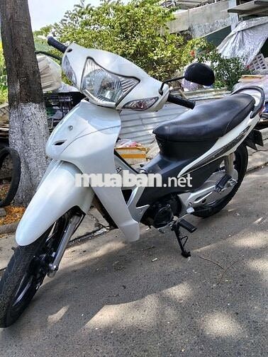 Honda Wave màu Trắng