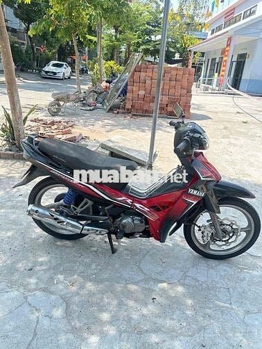 Yamaha Sirius Đỏ đen