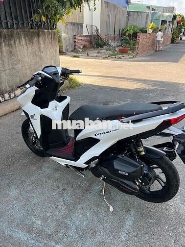 Honda Vario 150 Trắng đen