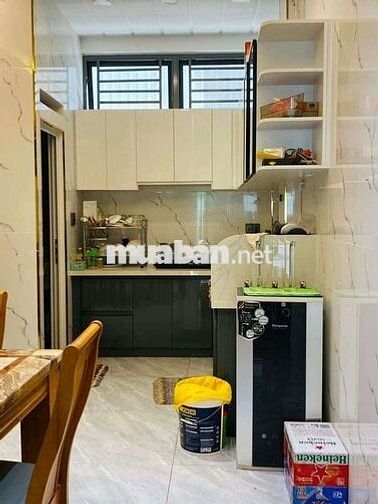 NHÀ MẶT TIỀN PHAN VĂN TRỊ P10 GẦN NGẢ NĂM NHÀ MỚI ĐẸP