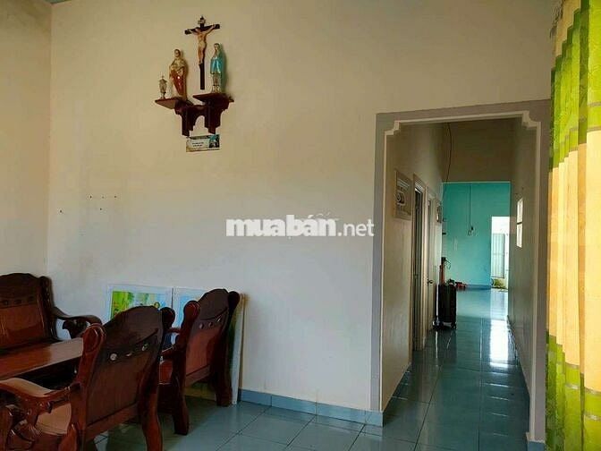 Nhà rộng thoáng an ninh ngay khu dân cư