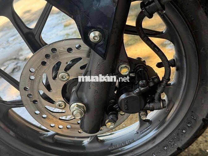 thanh lý xe vario 160cc . bs 73 . đk 2023 mới keng