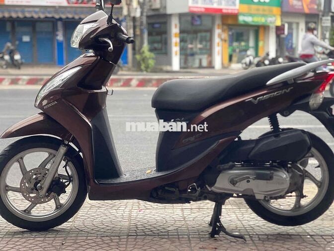 Honda Vision màu Nâu 43