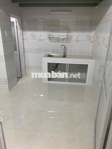 Nhà mới 2pn có nội thất KDC Hưng Phú 2