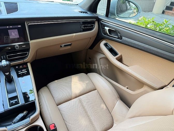 PORSCHE MACAN 2022 - Xe như mới!