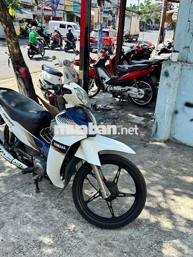 Yamaha Sirius 50cc Trắng xanh