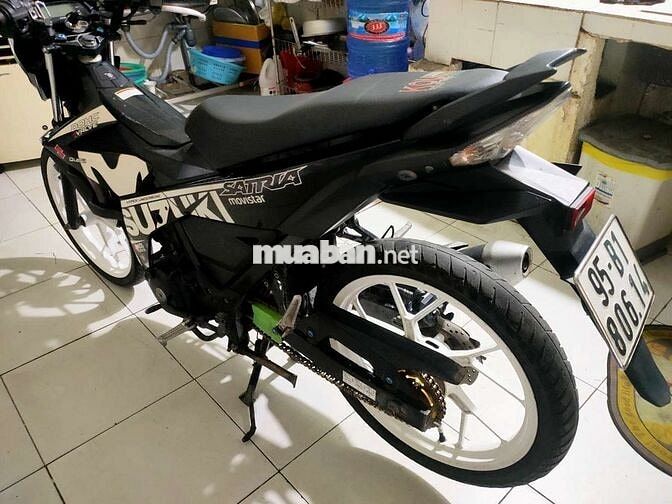 Suzuki Satria 2019 Đen