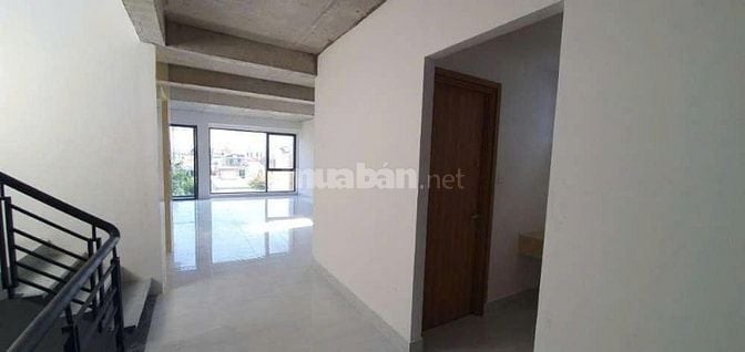 BÁN CĂN MẶT TIỀN KHU THẢO ĐIỀN QUẬN 2 ĐANG CHO THUÊ 9000USD