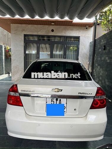 Chevrolet AT.15 LTZ 2014 Trắng 60000 km